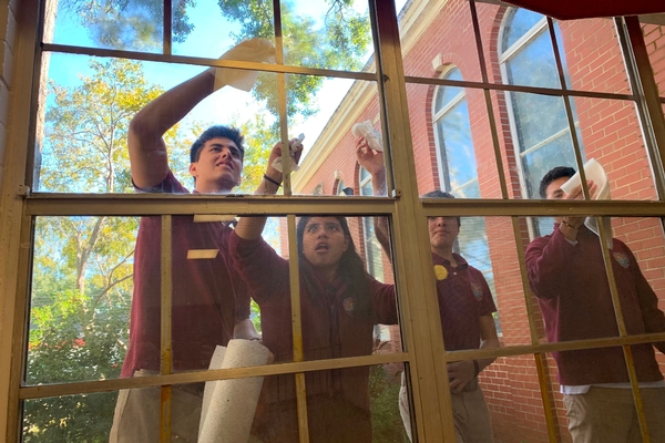 Schools in Tampa, FL - BCS students serving the community2